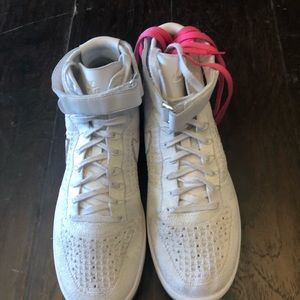 High top fly net Nike’s